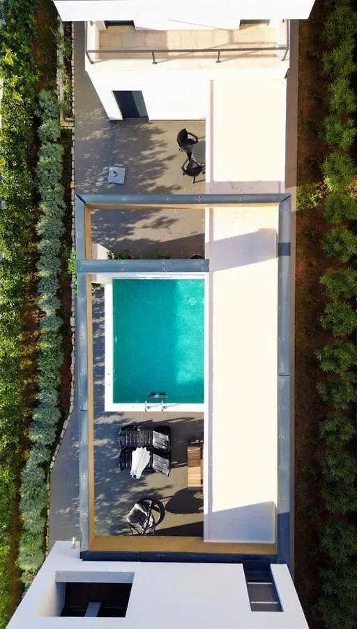 Neptunia - 4 Bedroom Villa Medulin